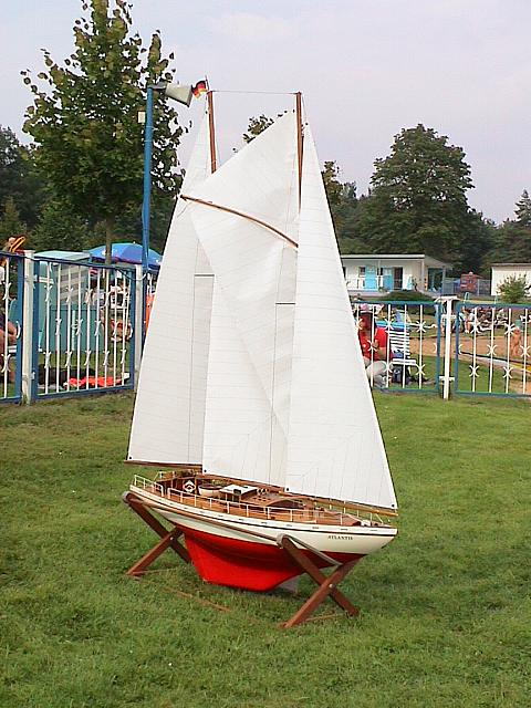 Schiffsmodell 048